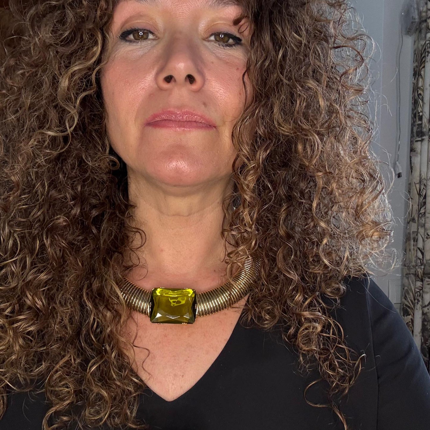 COLLAR