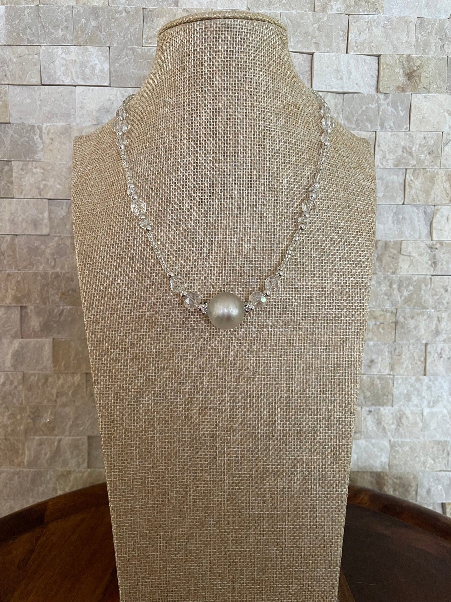 COLLAR