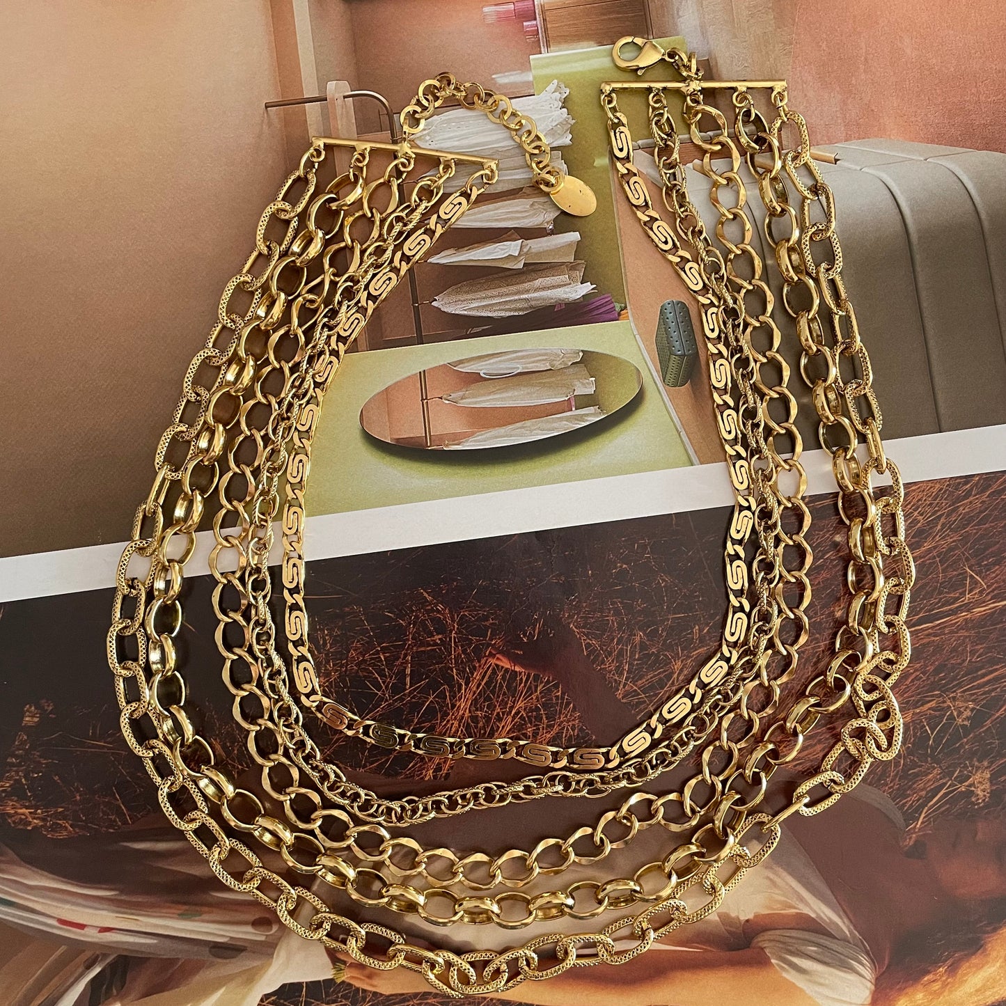 NECKLACE