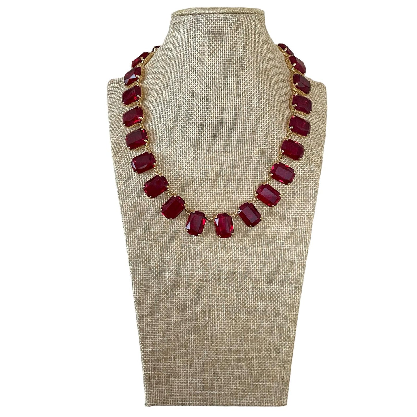 COLLAR