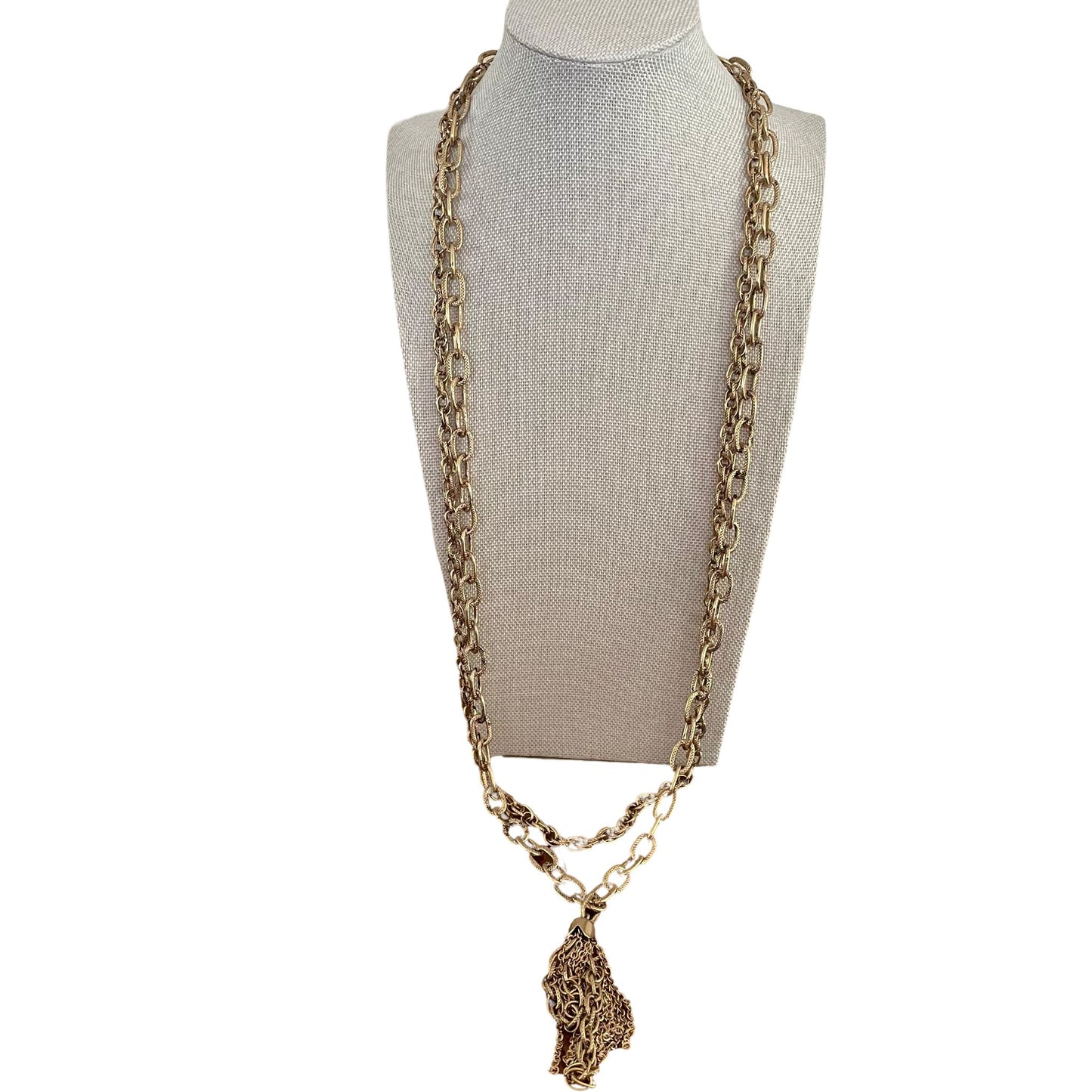 COLLAR