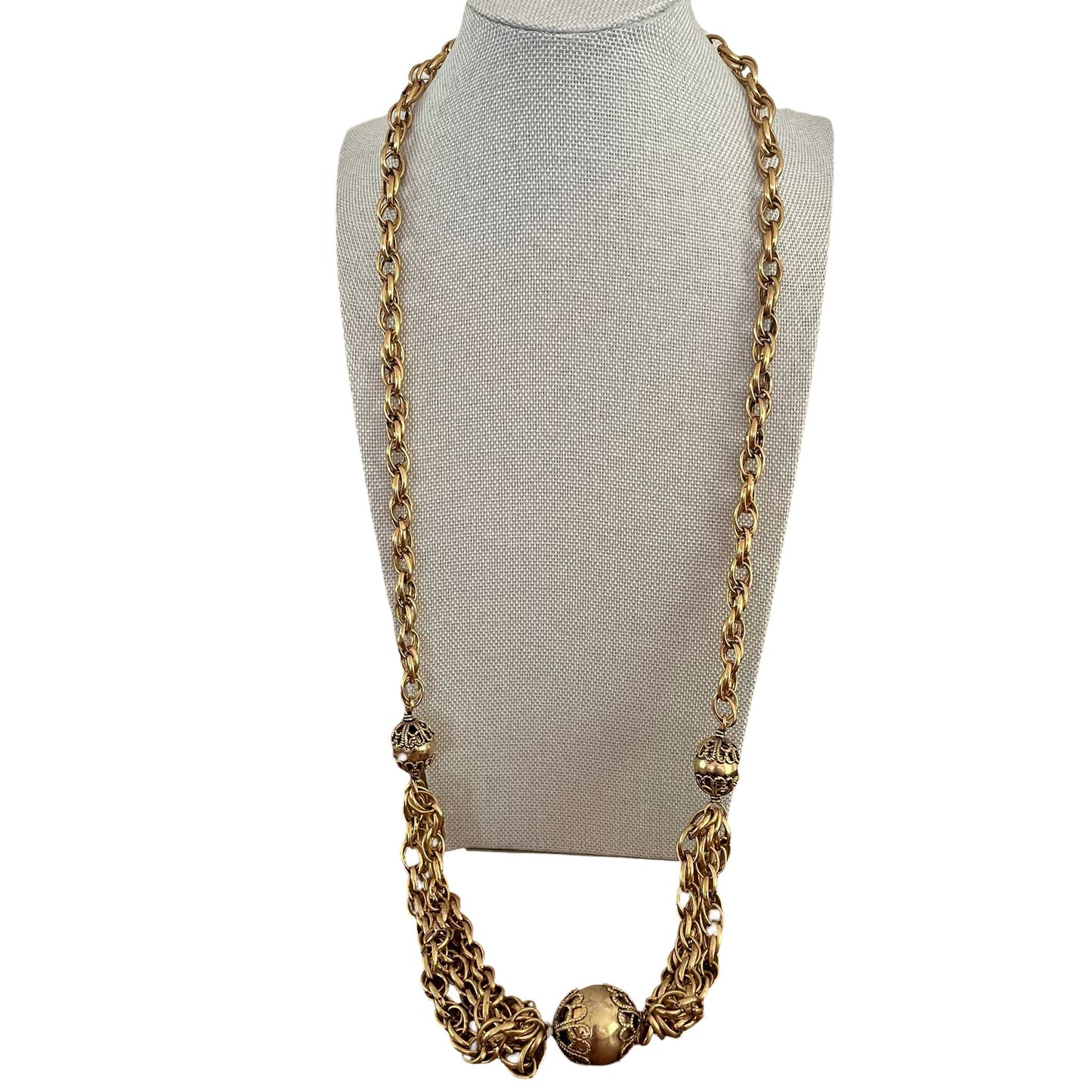 COLLAR