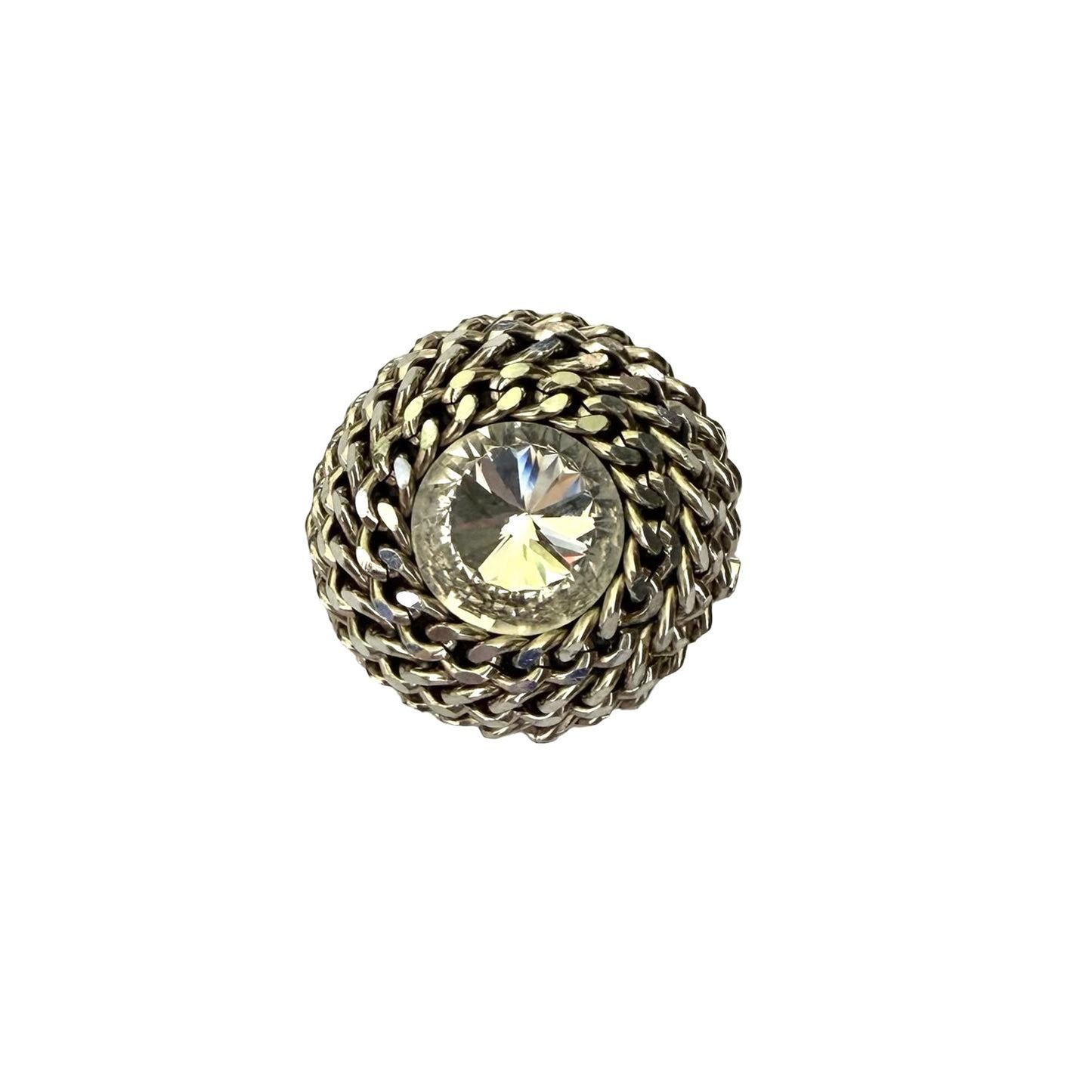 BROOCH