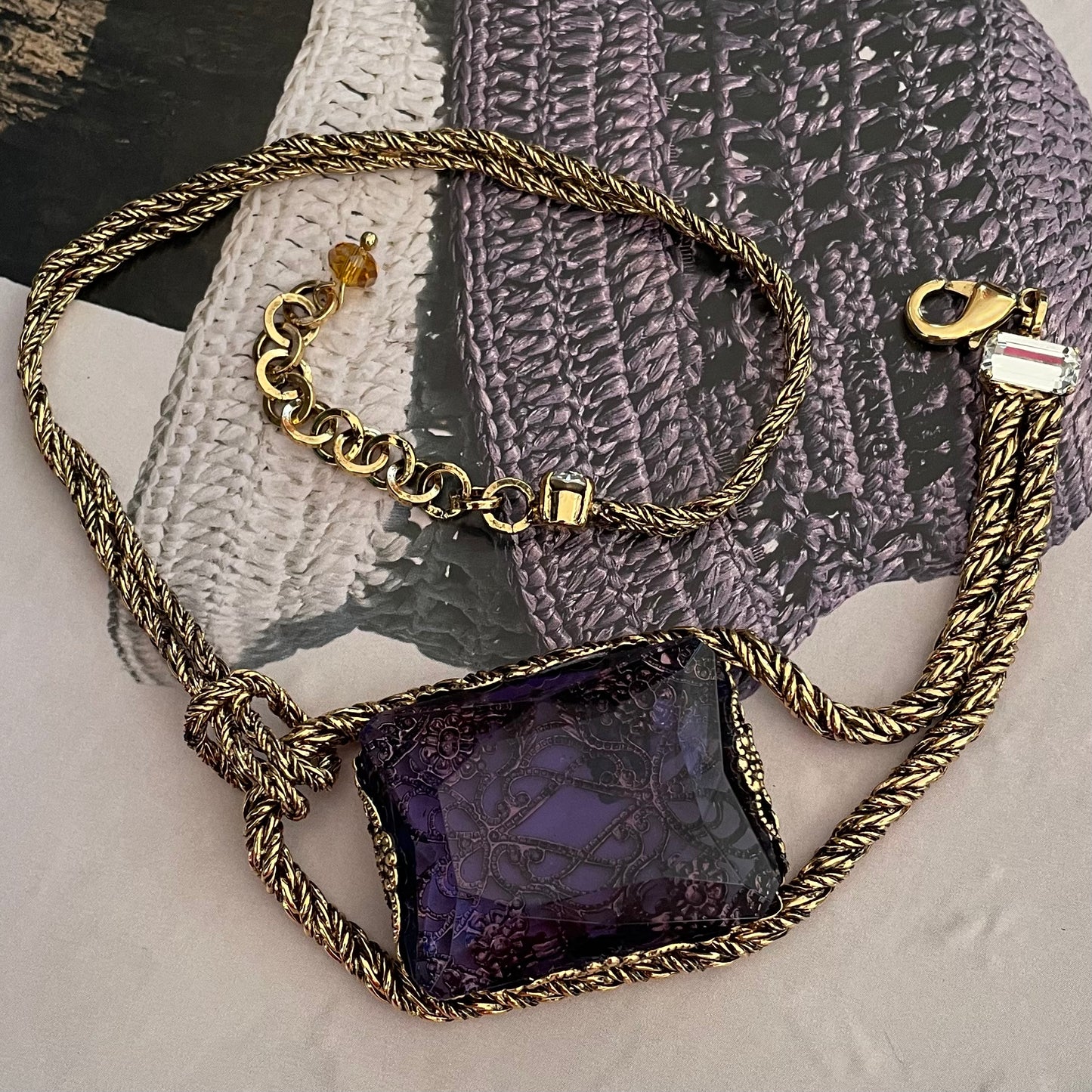 BRACELET