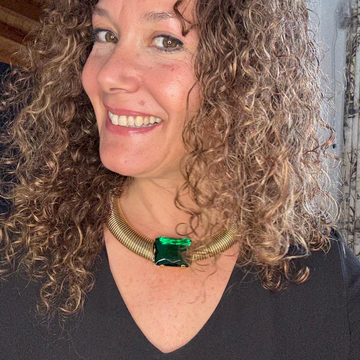 COLLAR
