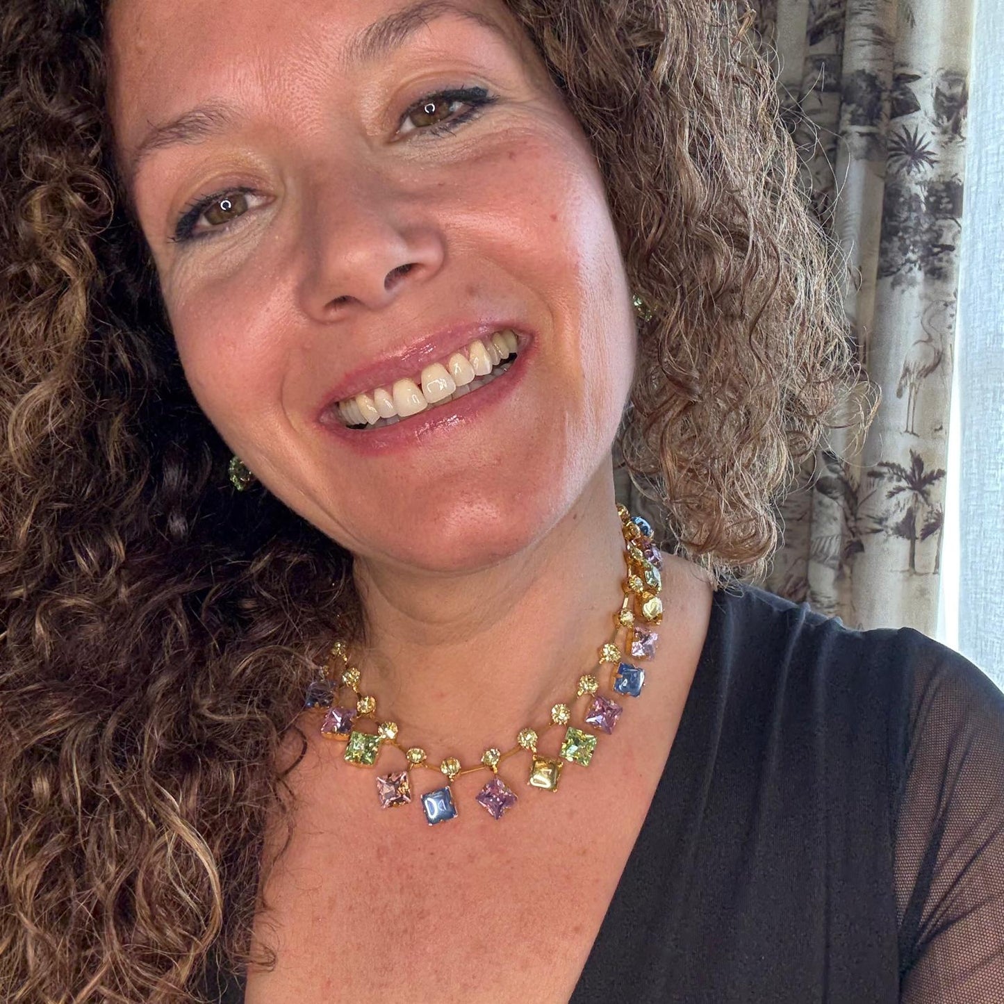 COLLAR