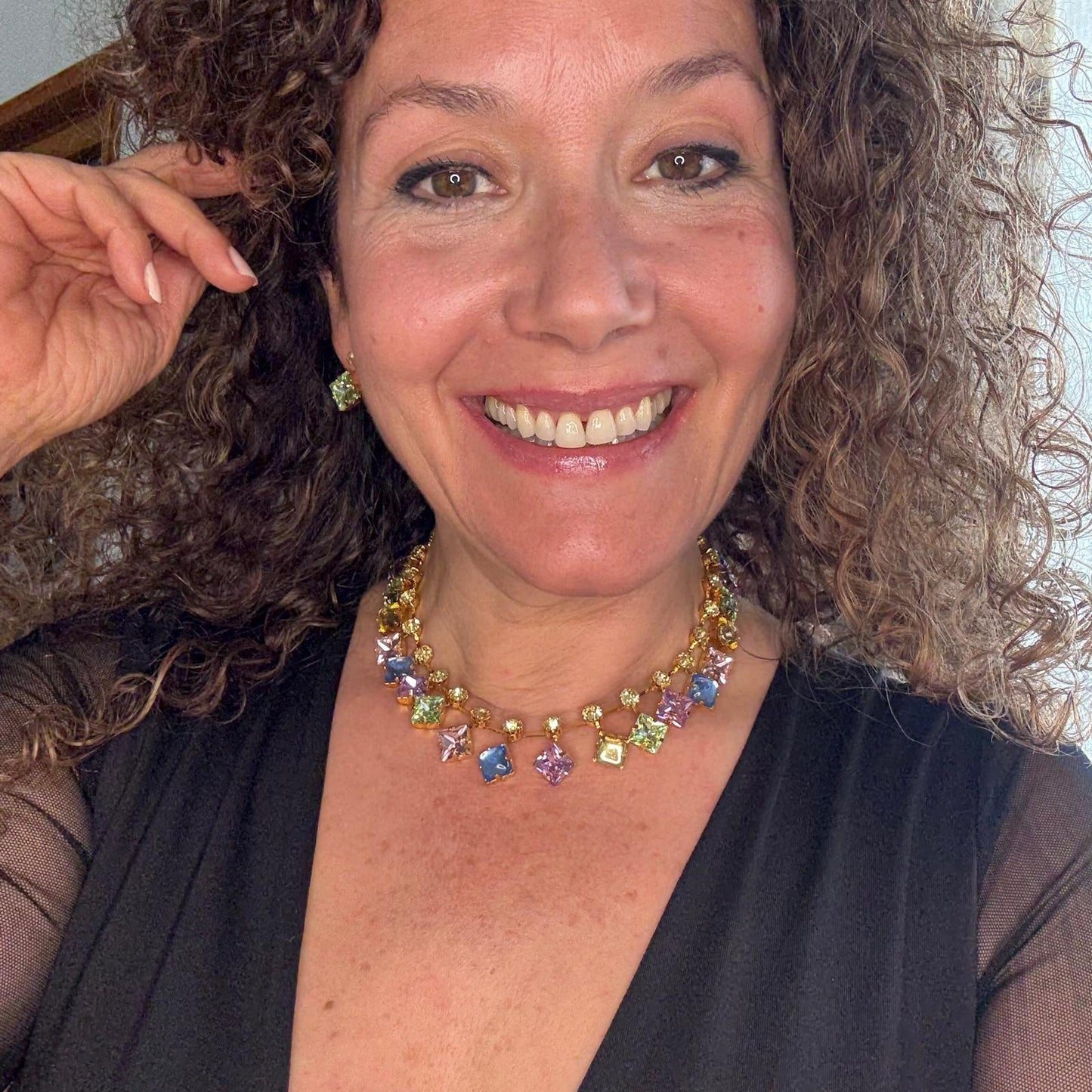 COLLAR