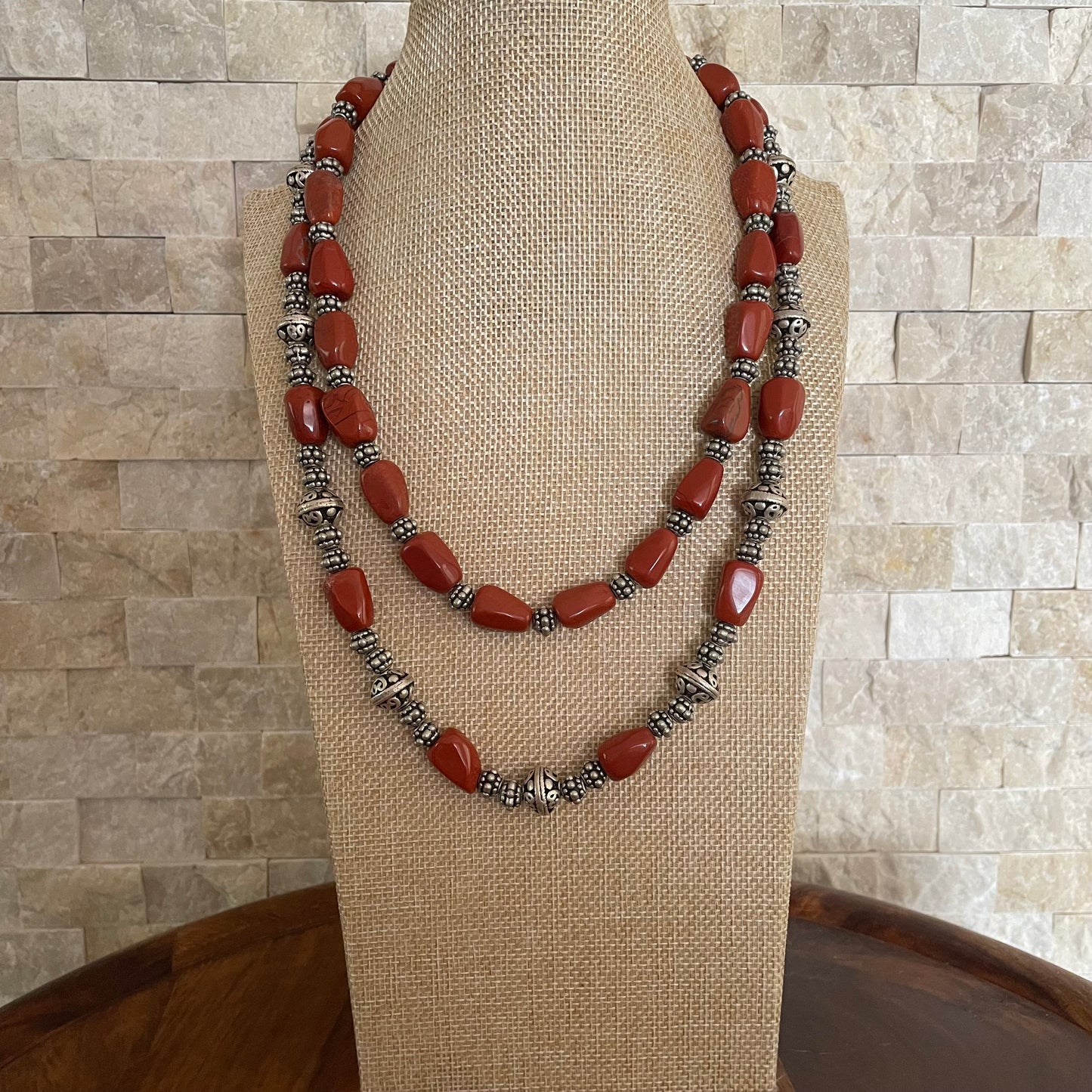 COLLAR