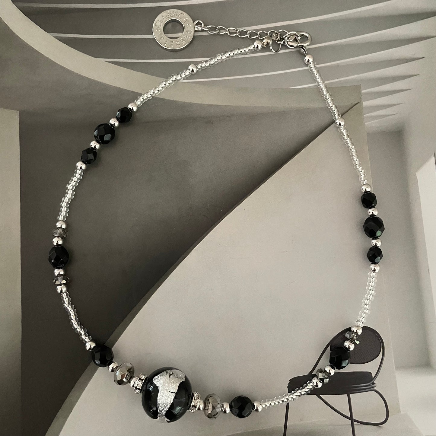 COLLAR