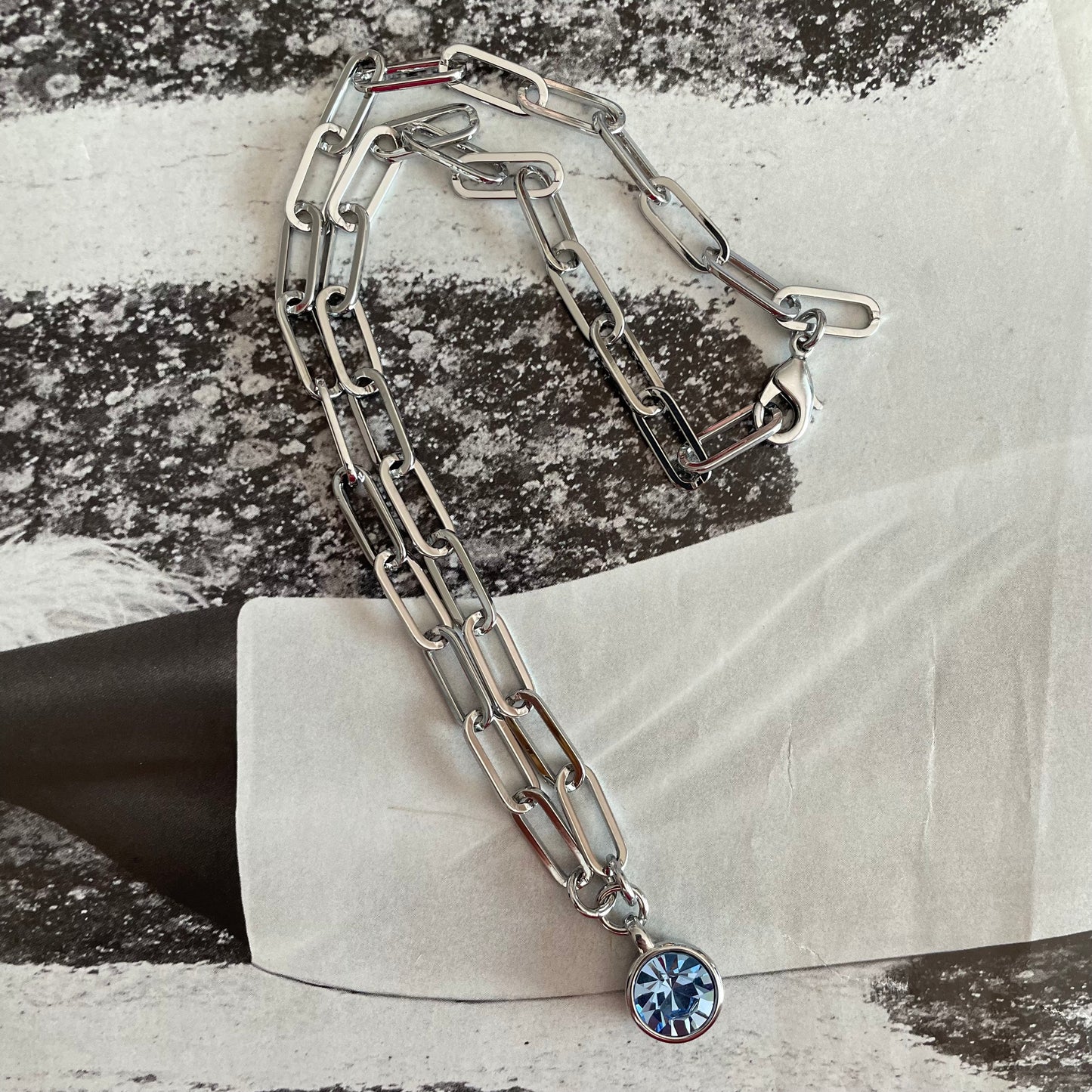 COLLAR