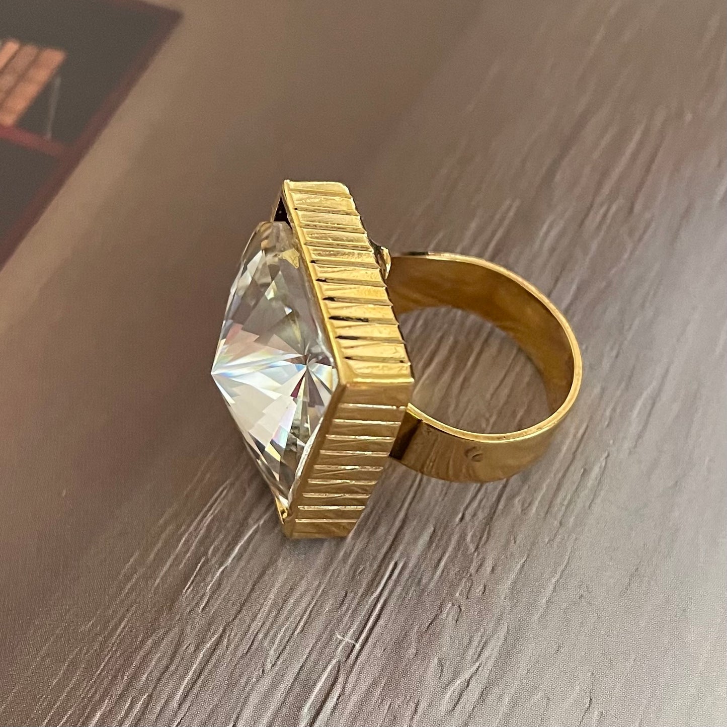ANILLO