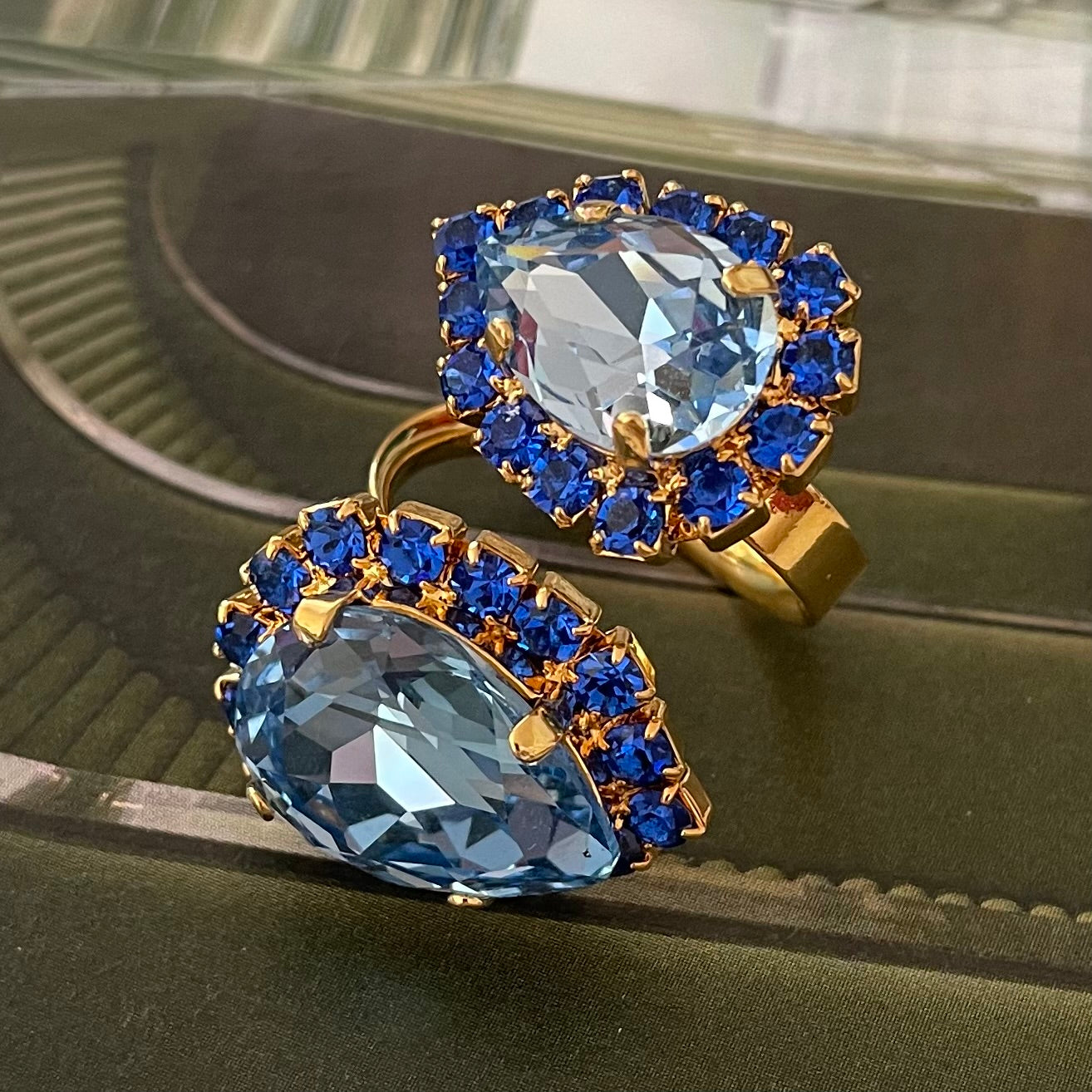 ANILLO