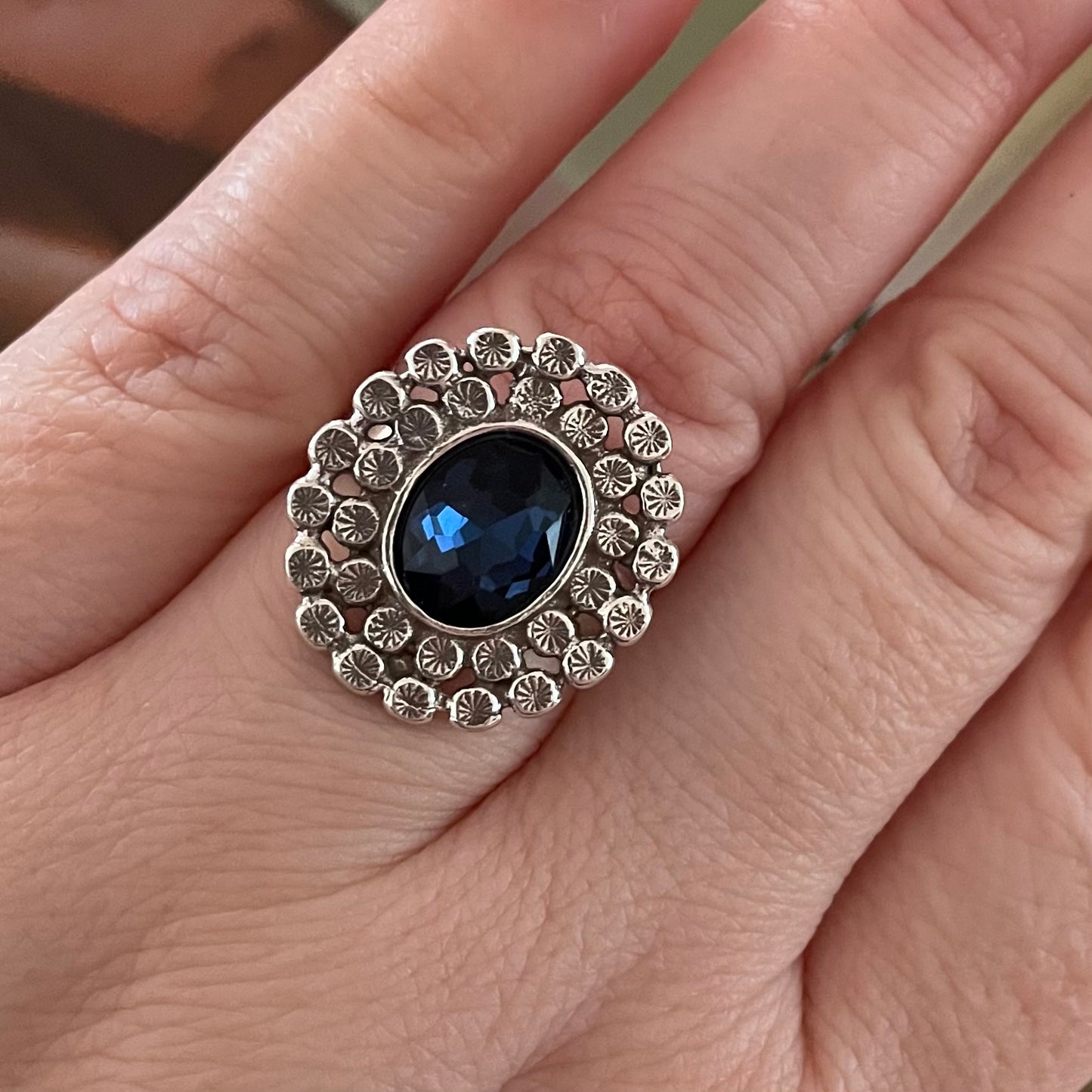 ANILLO