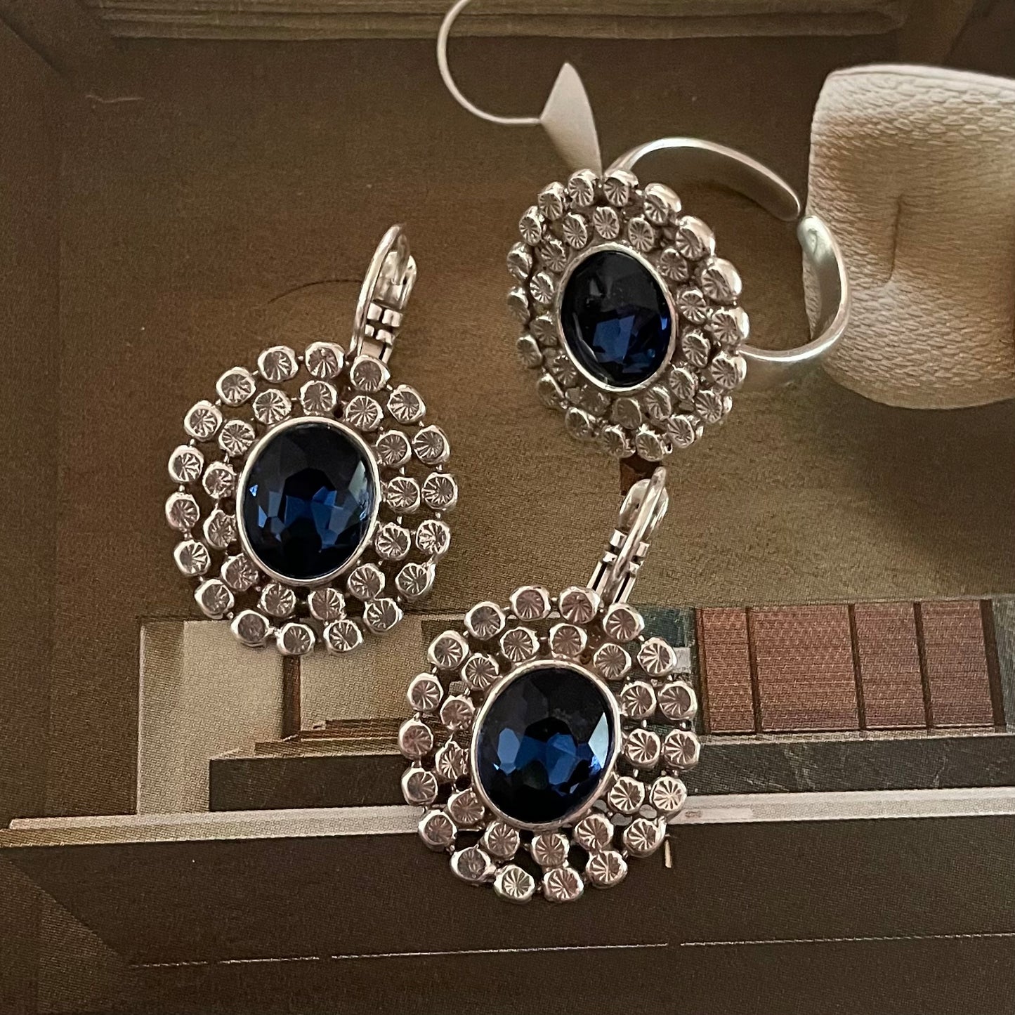 ANILLO