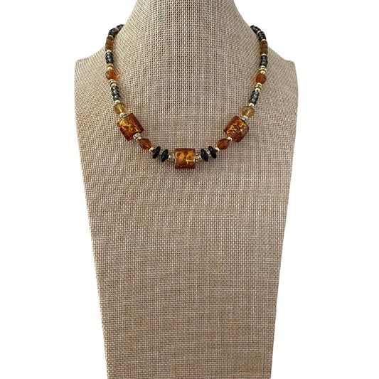 COLLAR