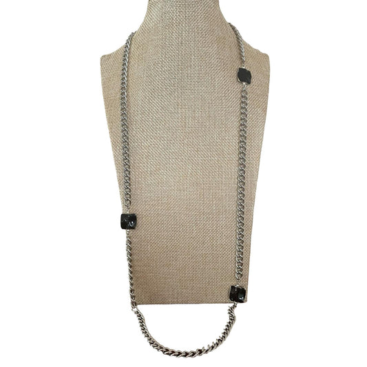 COLLAR