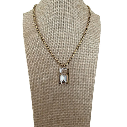 COLLAR