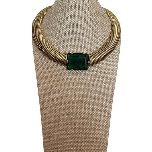 COLLAR