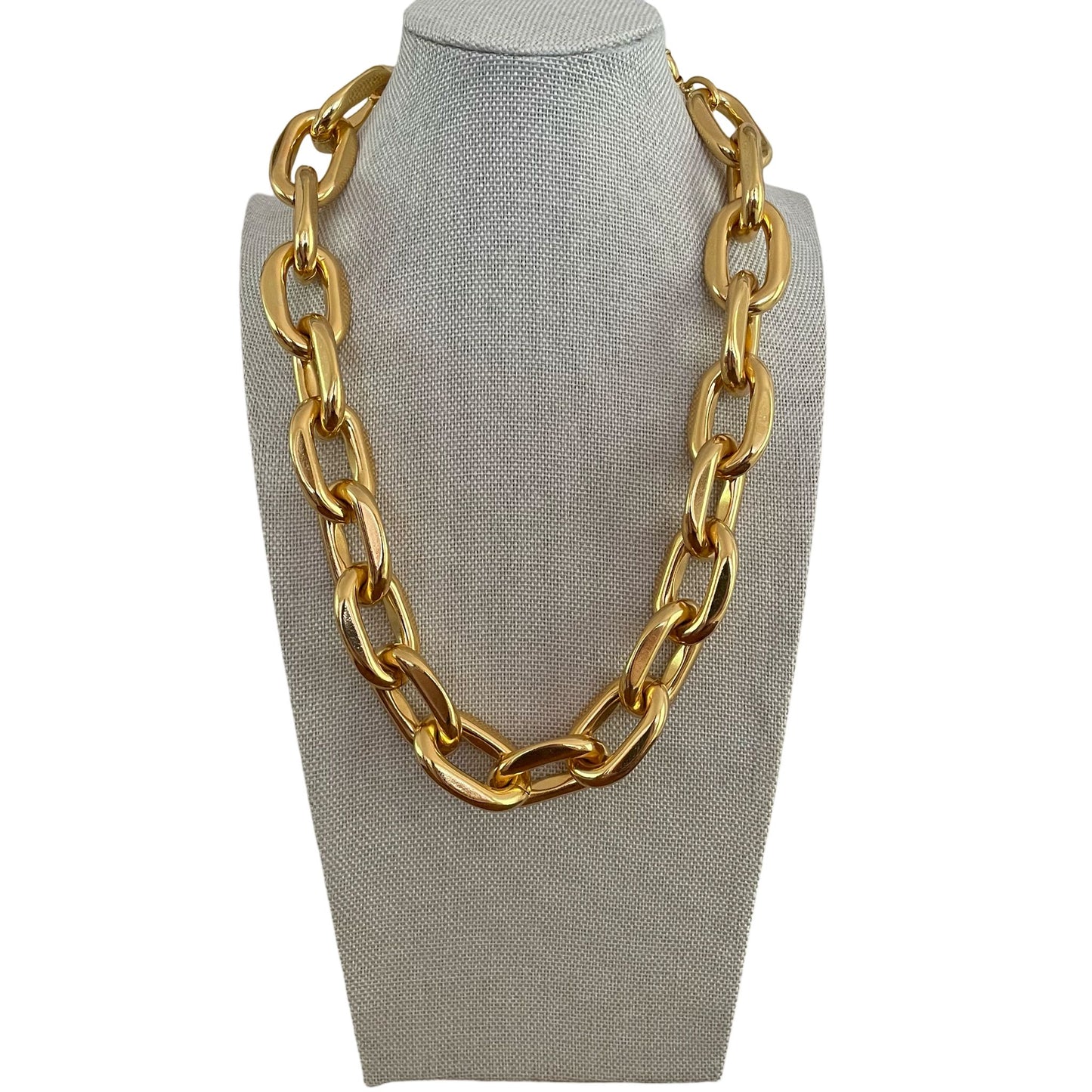COLLAR