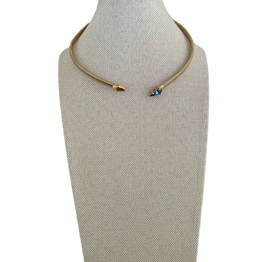 COLLAR