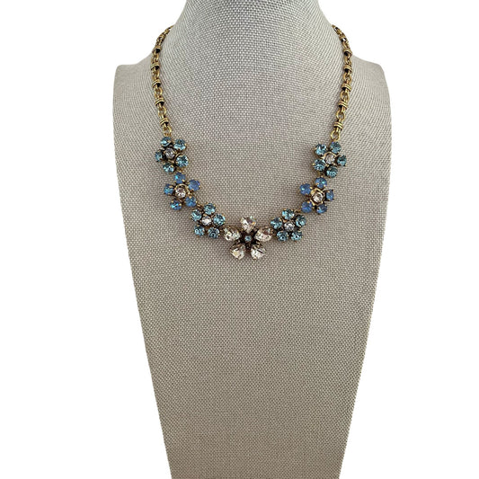 COLLAR