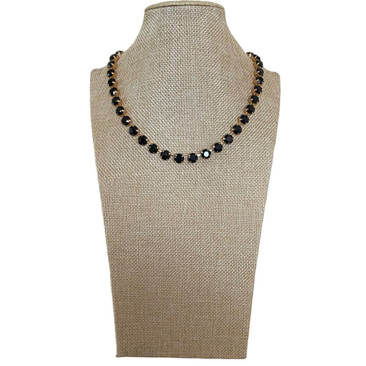 COLLAR