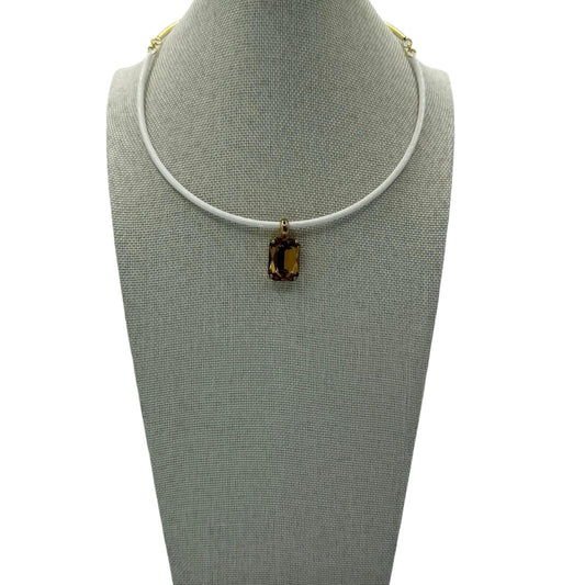 COLLAR