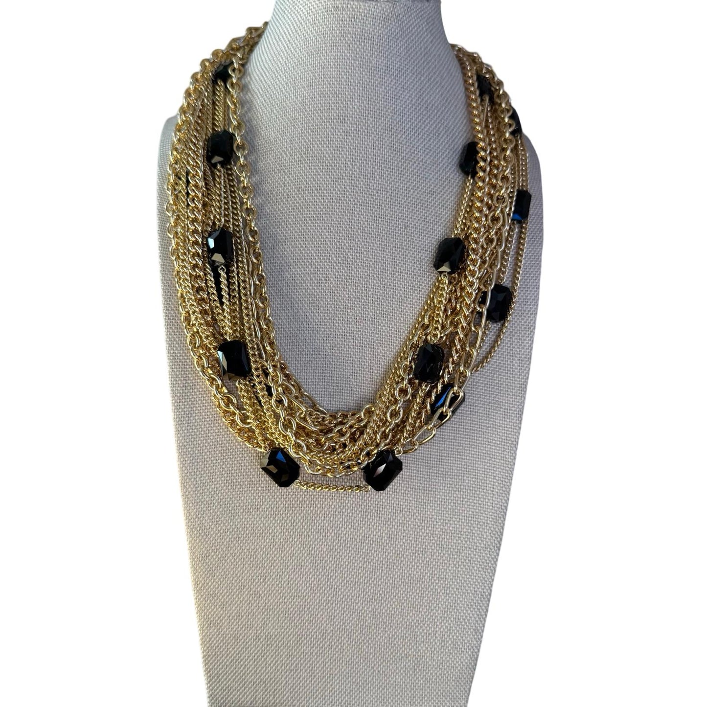 COLLAR