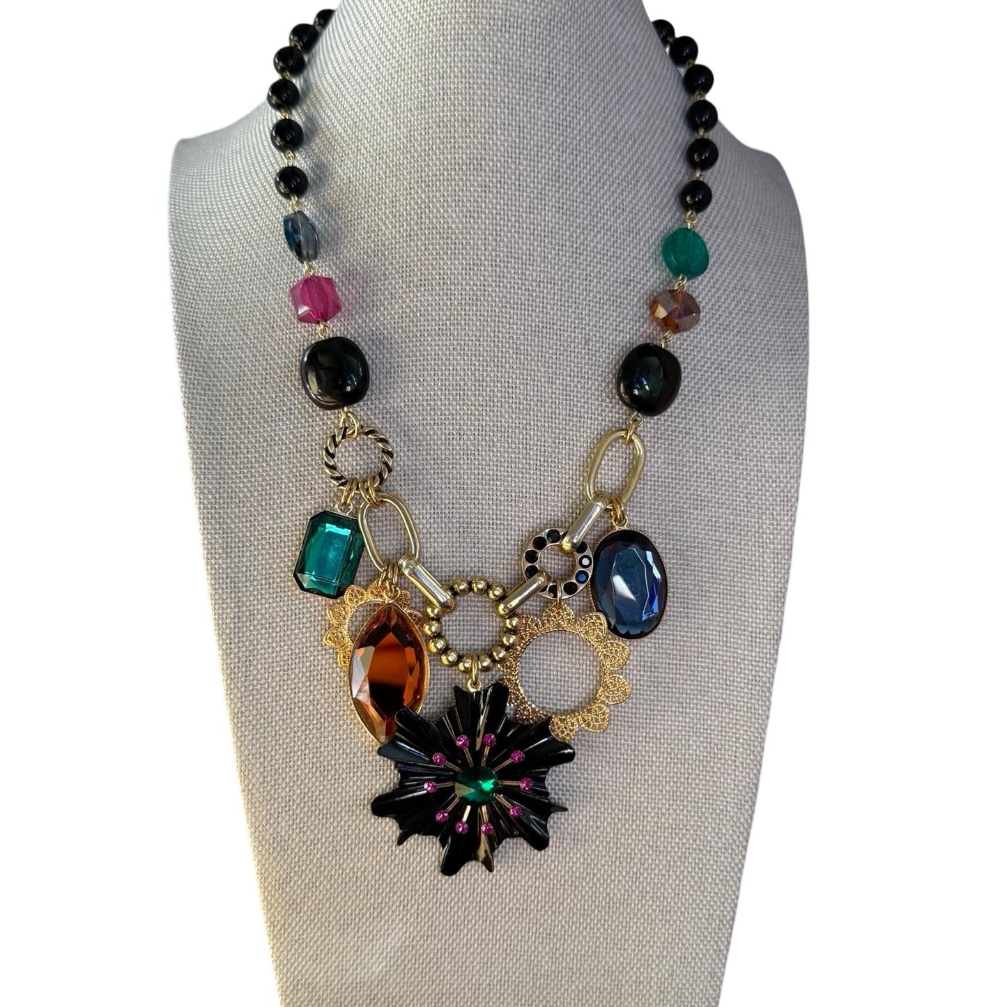 COLLAR