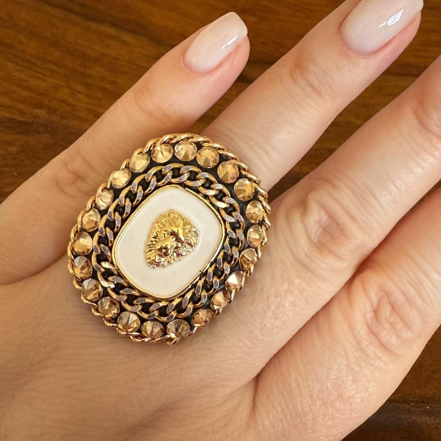 ANILLO