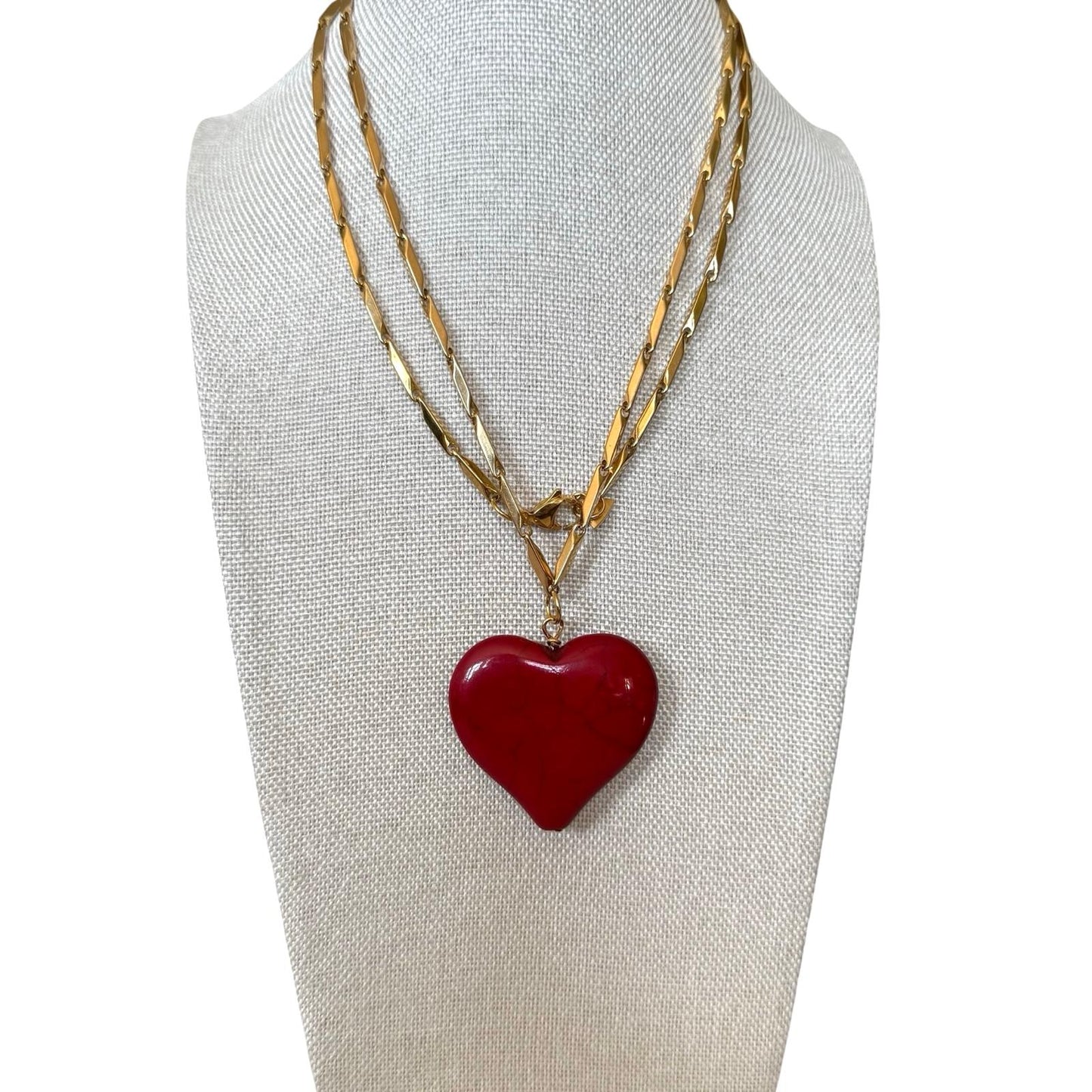 COLLAR