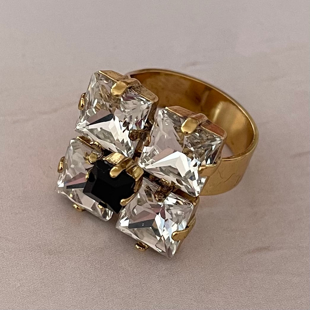 ANILLO