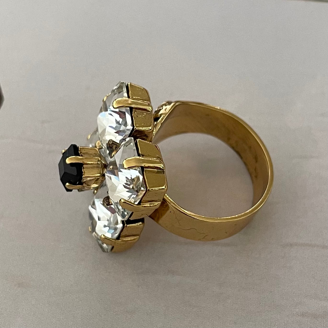 ANILLO