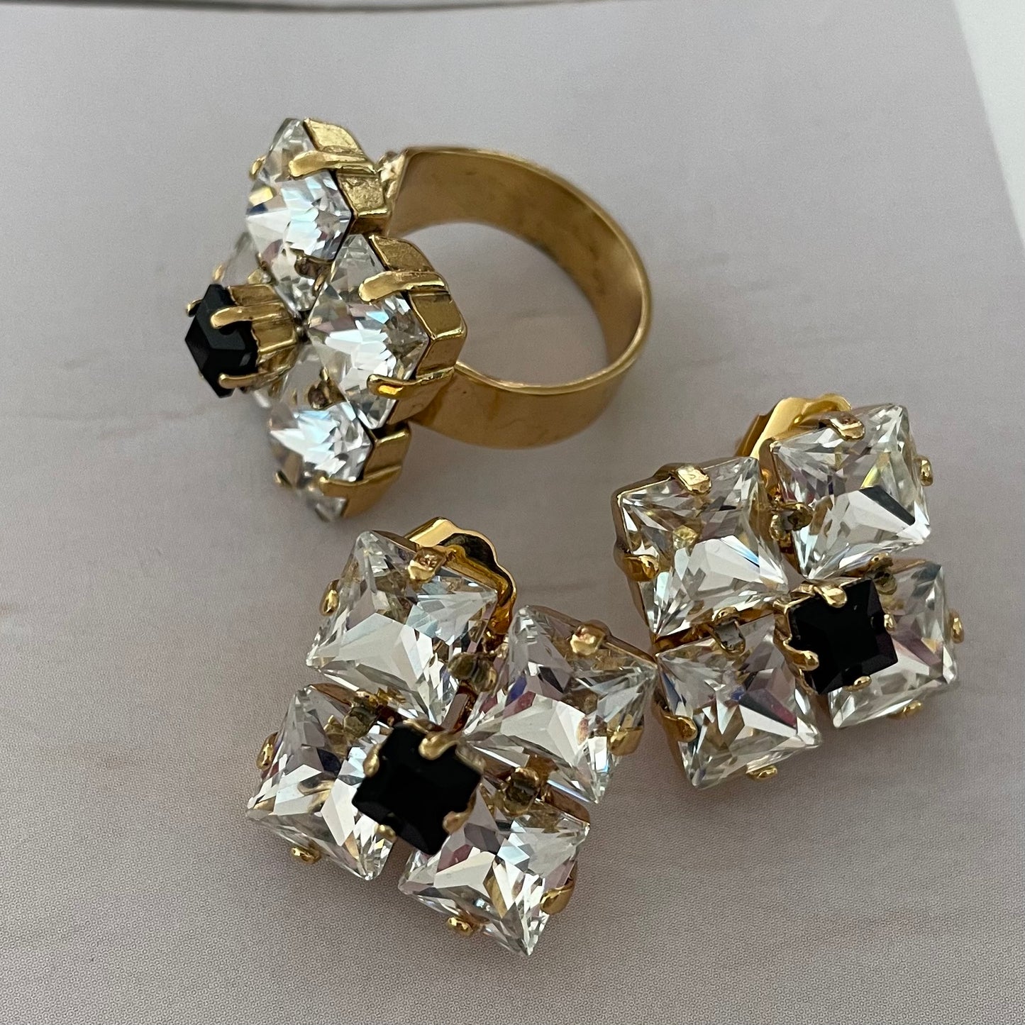 ANILLO