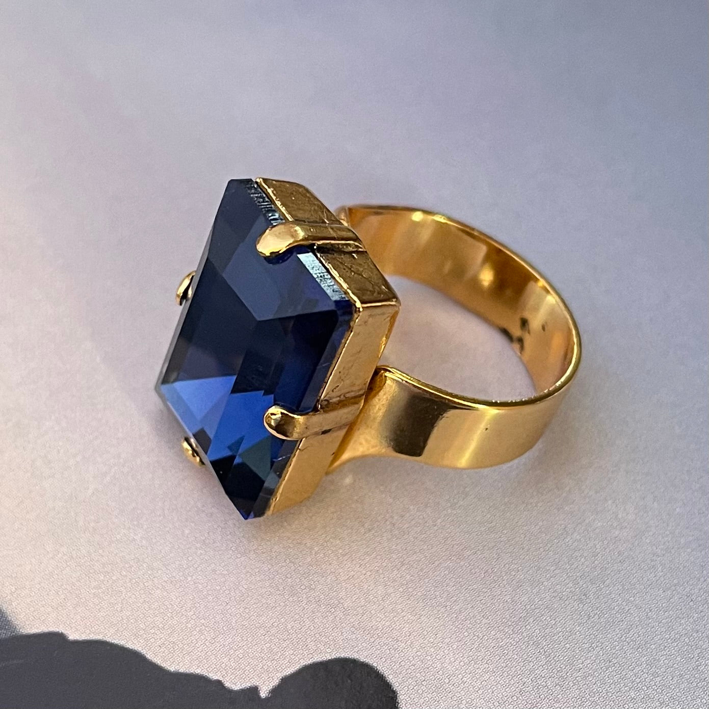RING