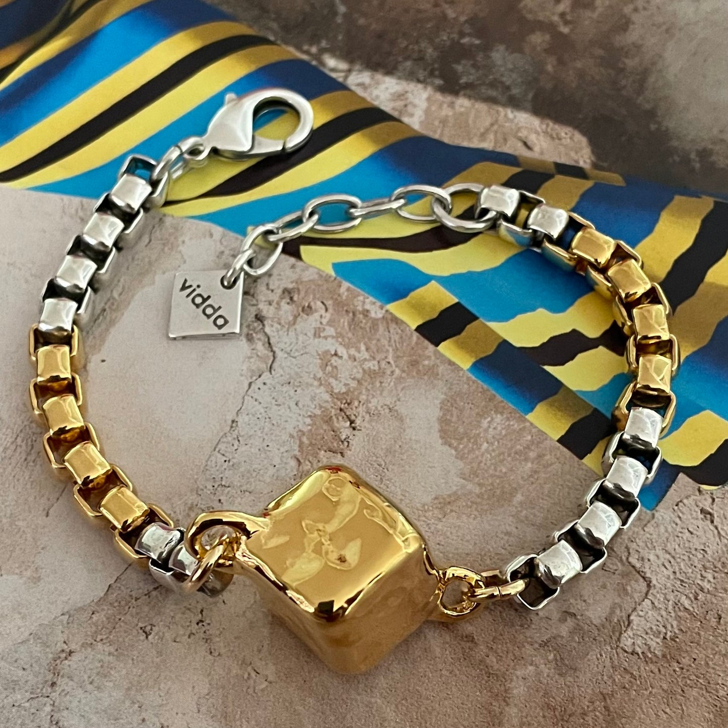 PULSERA